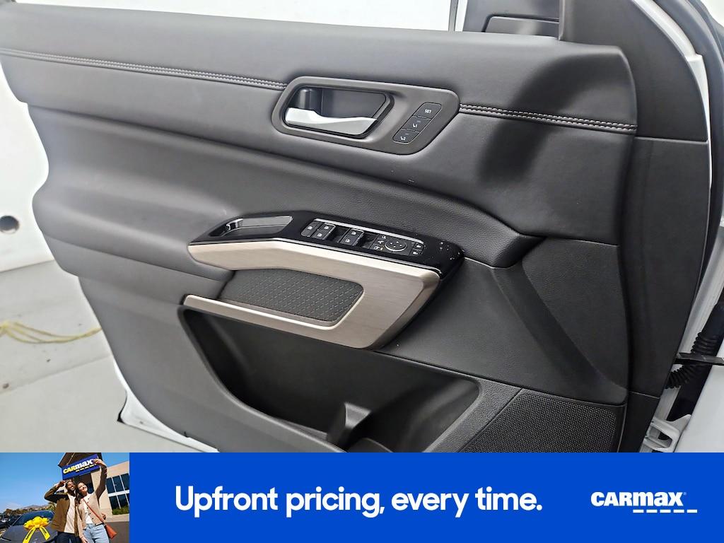 used 2025 Nissan Pathfinder car, priced at $42,998