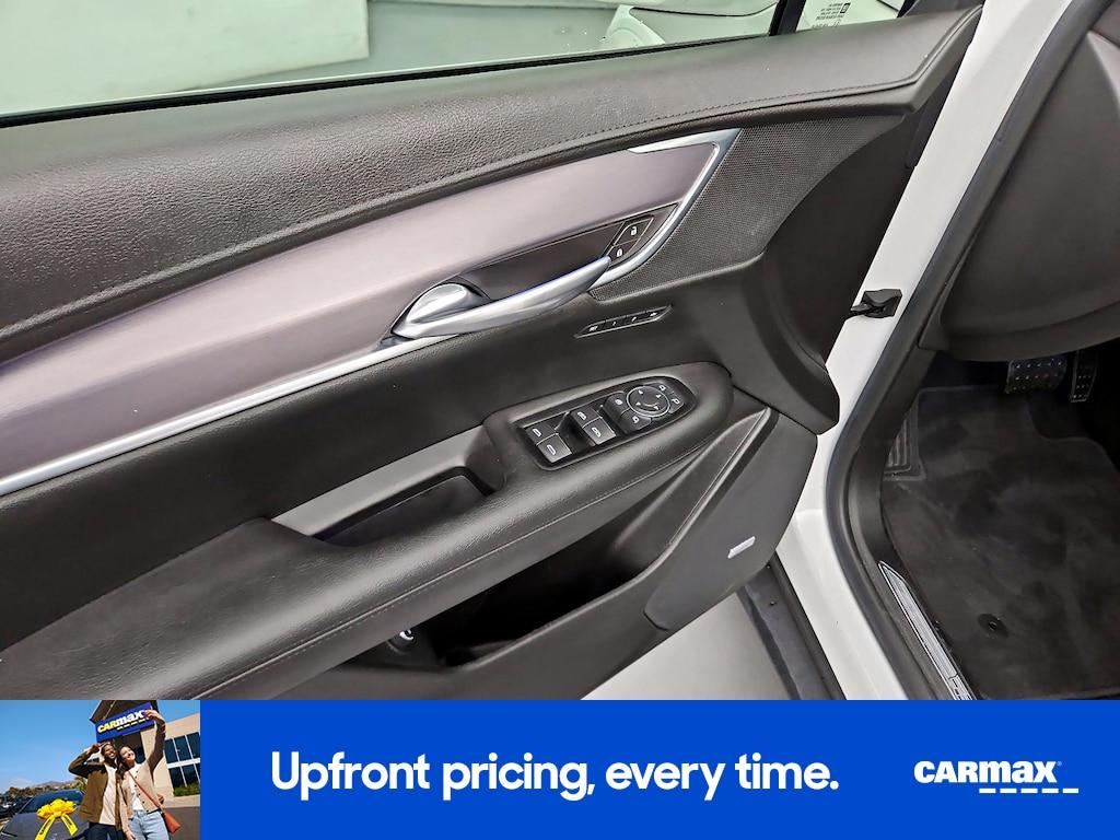 used 2018 Cadillac XT5 car, priced at $25,998