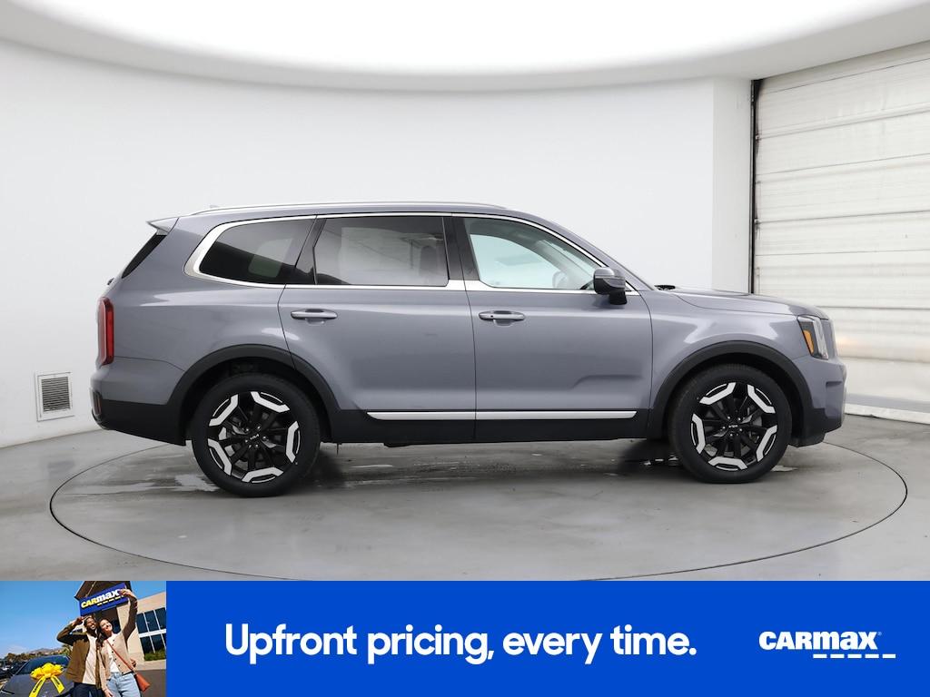 used 2023 Kia Telluride car, priced at $32,998