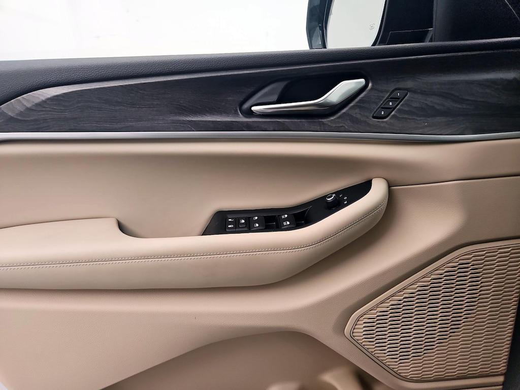 used 2023 Jeep Grand Cherokee car, priced at $35,998