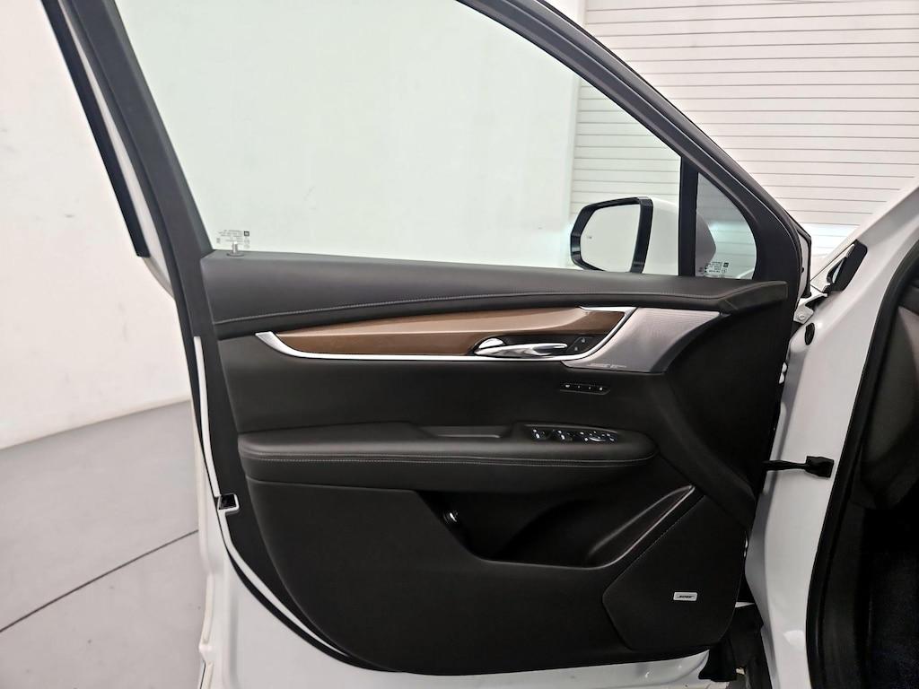 used 2023 Cadillac XT6 car, priced at $40,998