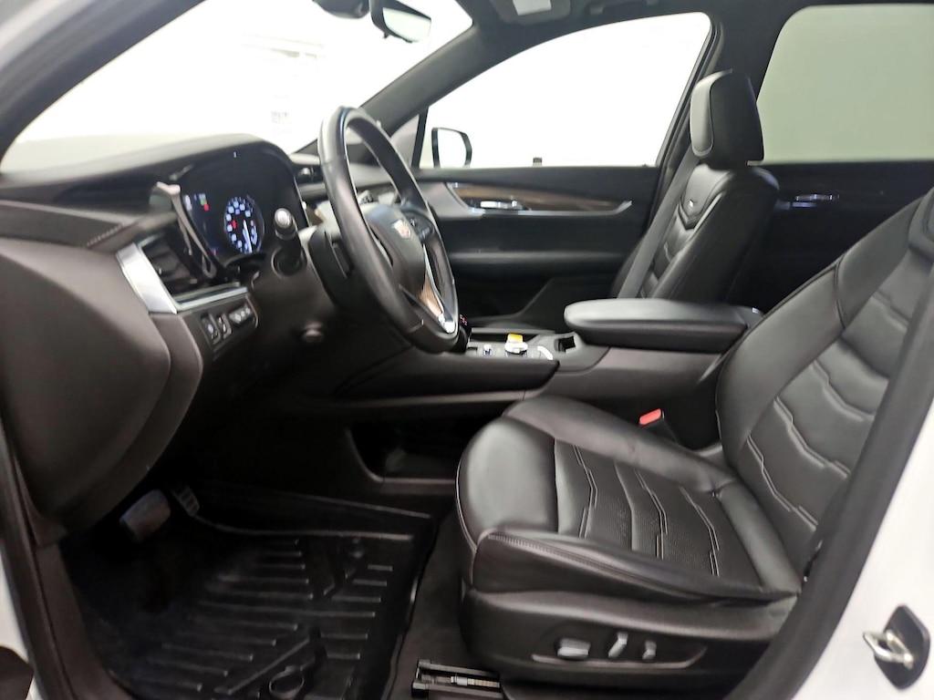 used 2023 Cadillac XT6 car, priced at $40,998