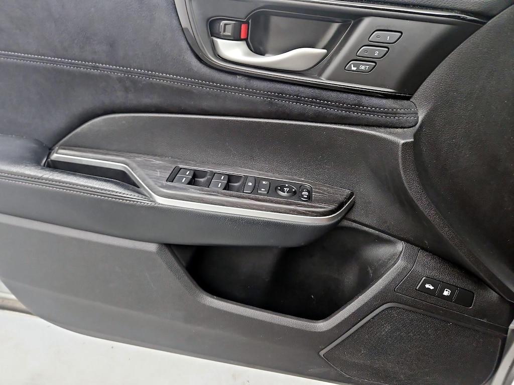 used 2018 Honda Clarity Plug-In Hybrid car, priced at $16,998