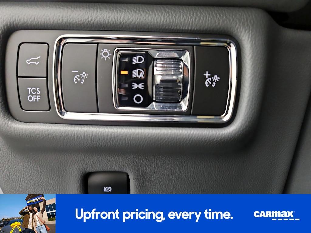 used 2022 Lincoln Nautilus car, priced at $38,998