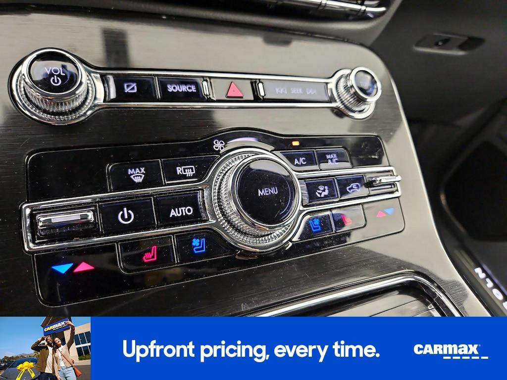 used 2022 Lincoln Nautilus car, priced at $38,998