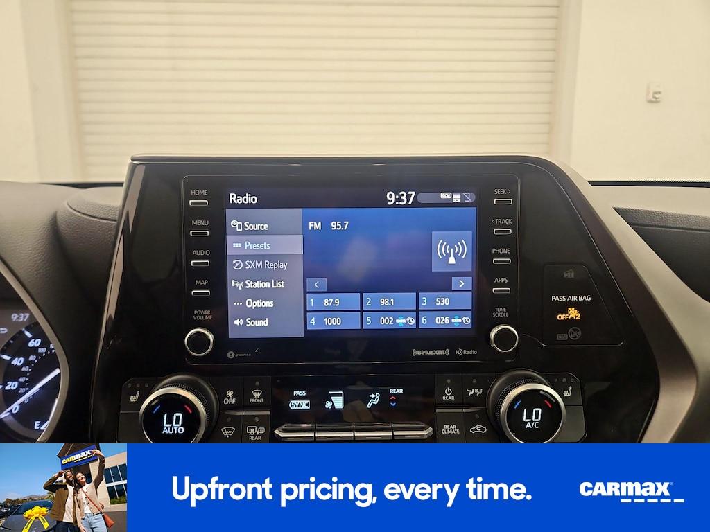used 2020 Toyota Highlander car, priced at $25,998