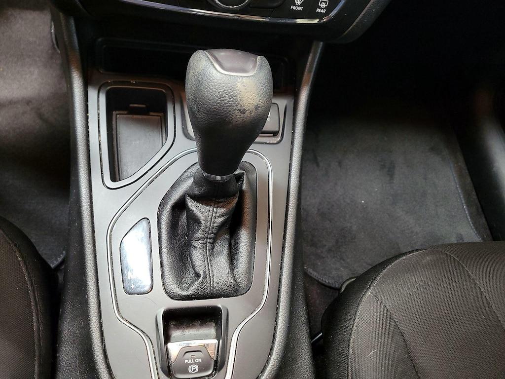 used 2019 Jeep Cherokee car, priced at $12,998