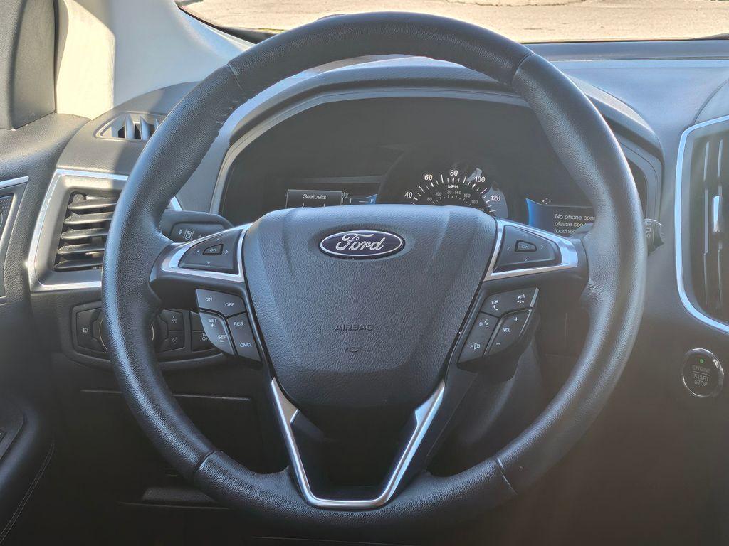 used 2024 Ford Edge car, priced at $24,678
