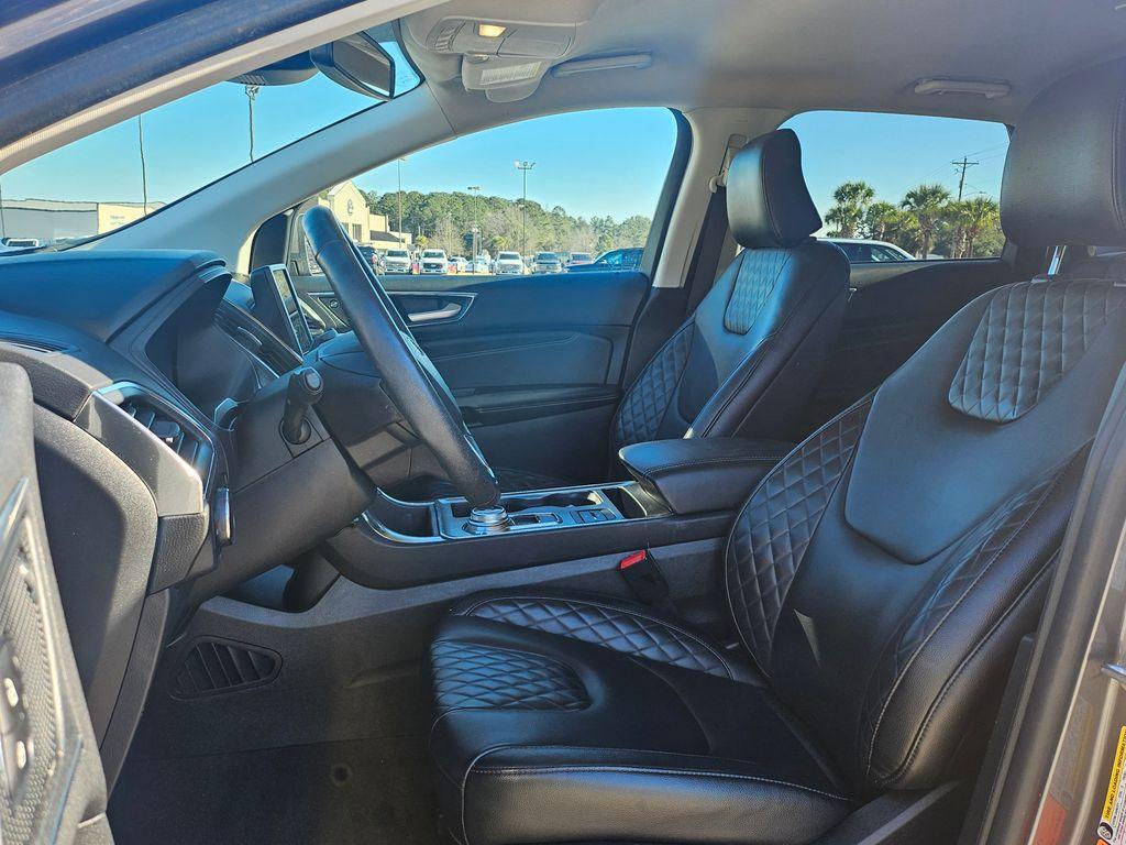 used 2024 Ford Edge car, priced at $24,678