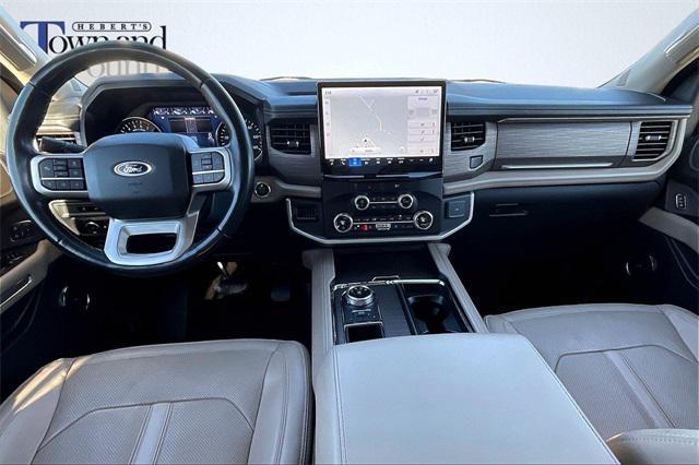 used 2022 Ford Expedition car, priced at $37,654
