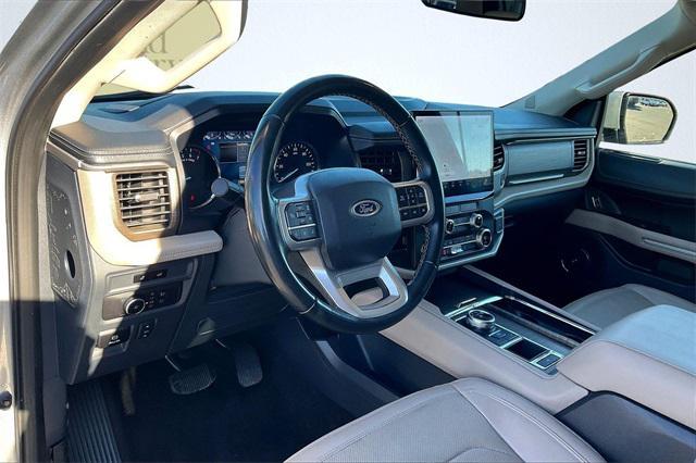used 2022 Ford Expedition car, priced at $37,654