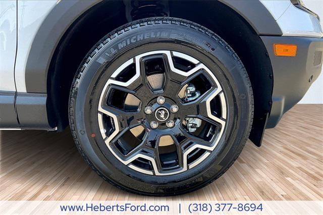 new 2025 Ford Bronco Sport car, priced at $39,700