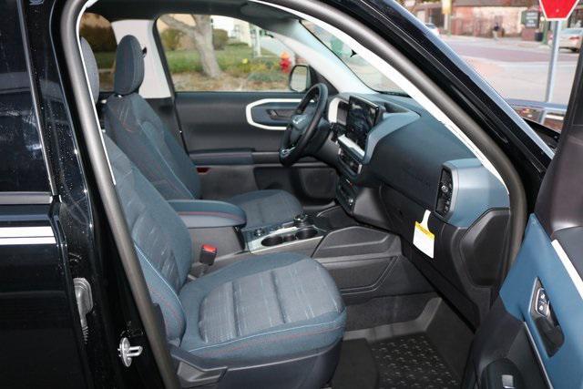 new 2025 Ford Bronco Sport car, priced at $39,065