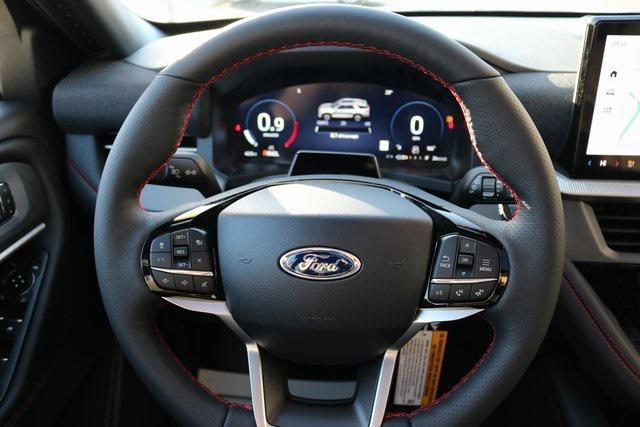 new 2025 Ford Explorer car