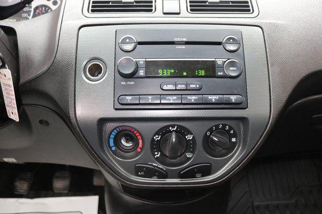 used 2007 Ford Focus car, priced at $3,495