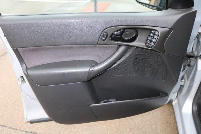 used 2007 Ford Focus car, priced at $3,995