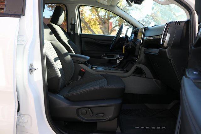 new 2025 Ford Ranger car, priced at $44,095