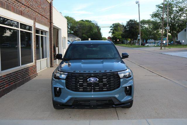 used 2025 Ford Explorer car, priced at $42,992