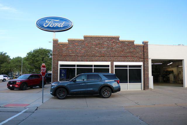 used 2025 Ford Explorer car, priced at $42,992