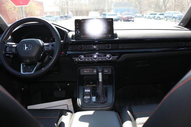 used 2025 Honda CR-V Hybrid car, priced at $38,995