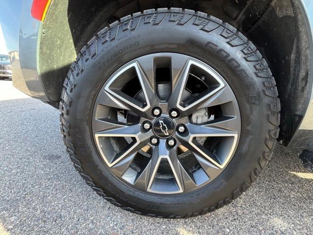 used 2023 Chevrolet Suburban car, priced at $58,977