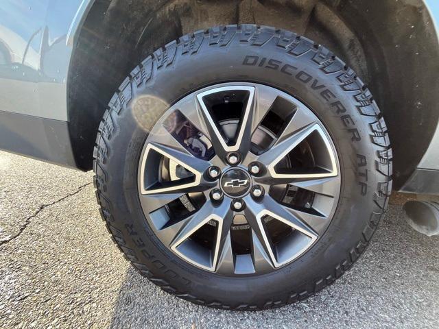 used 2023 Chevrolet Suburban car, priced at $58,977