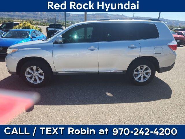 used 2013 Toyota Highlander car, priced at $12,712