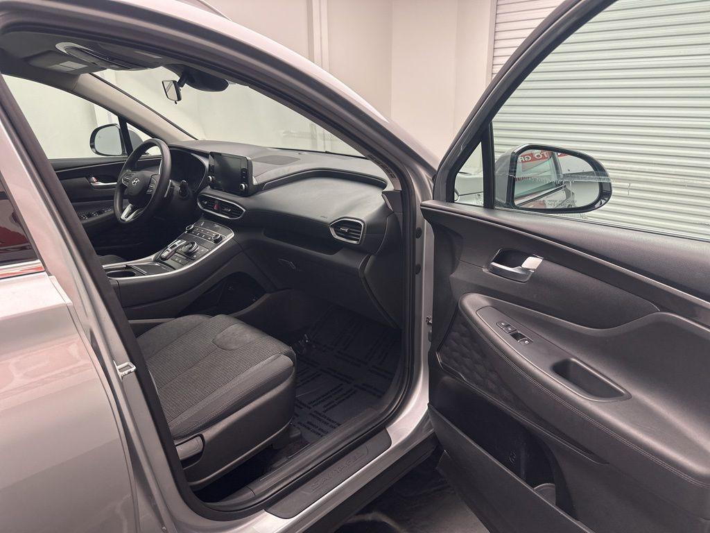 used 2022 Hyundai Santa Fe car, priced at $17,995