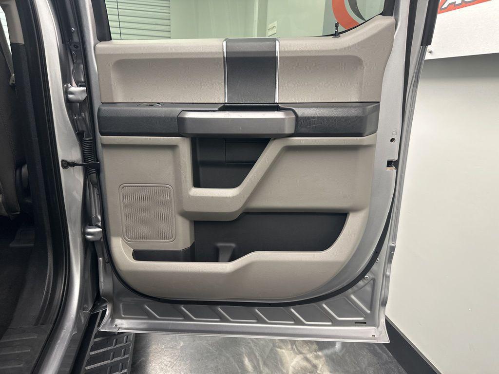 used 2020 Ford F-150 car, priced at $25,995