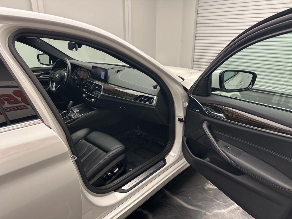 used 2019 BMW 540 car, priced at $23,795