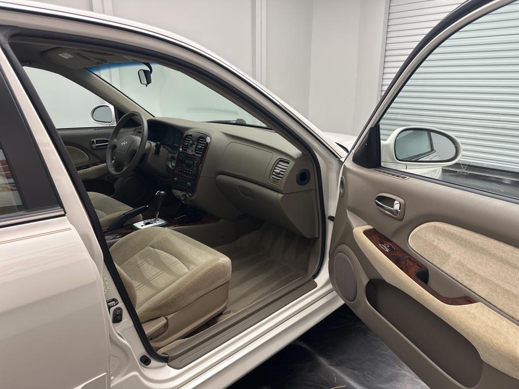 used 2003 Hyundai Sonata car, priced at $6,995
