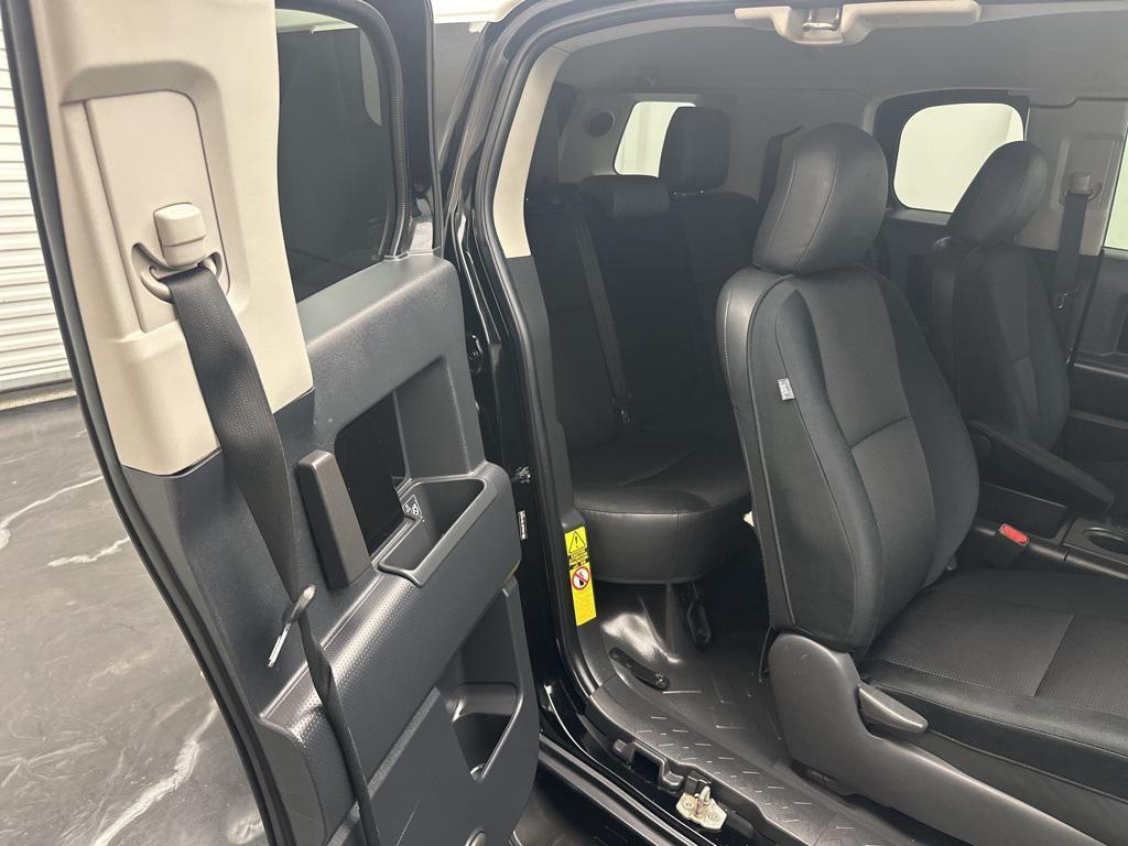 used 2011 Toyota FJ Cruiser car, priced at $21,495