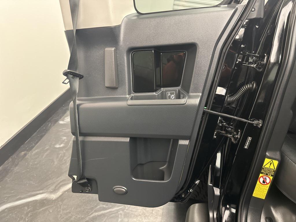 used 2011 Toyota FJ Cruiser car, priced at $21,495