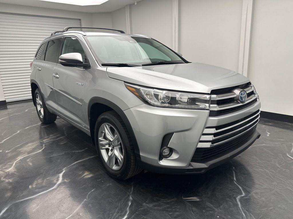 used 2019 Toyota Highlander Hybrid car, priced at $20,995