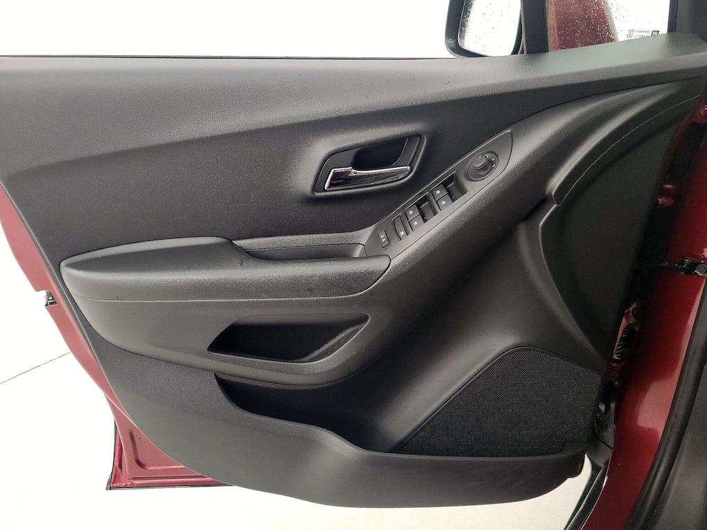 used 2021 Chevrolet Trax car, priced at $20,998