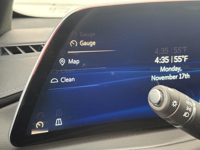 used 2025 Cadillac XT4 car, priced at $29,990