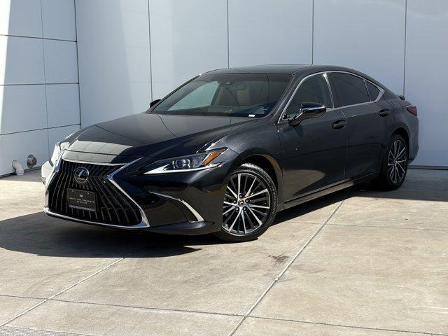 used 2024 Lexus ES 300h car, priced at $40,998