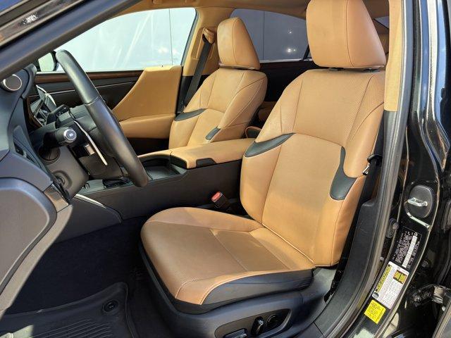 used 2024 Lexus ES 300h car, priced at $40,998
