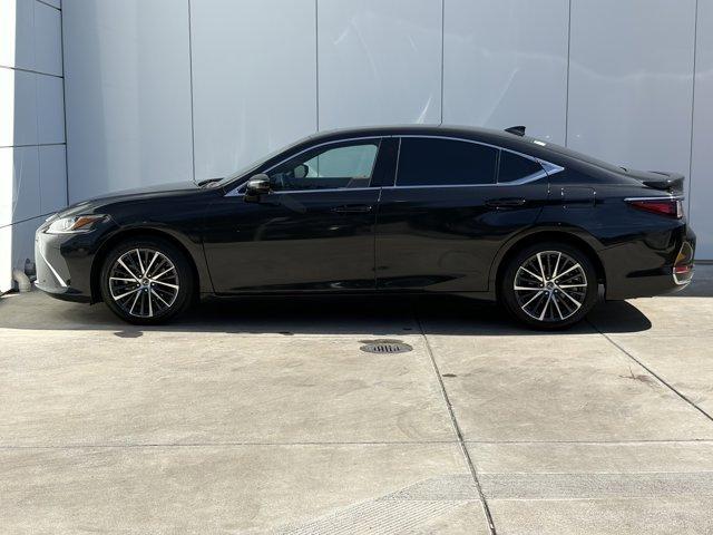 used 2024 Lexus ES 300h car, priced at $40,998