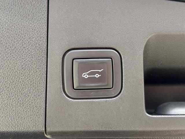 used 2023 Cadillac XT4 car, priced at $29,995