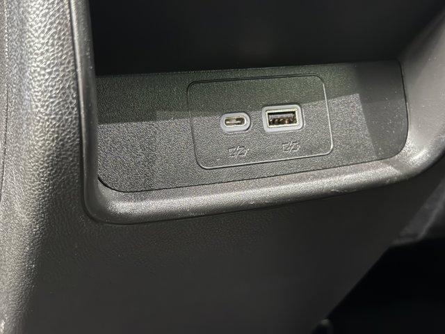 used 2024 Cadillac XT4 car, priced at $25,999