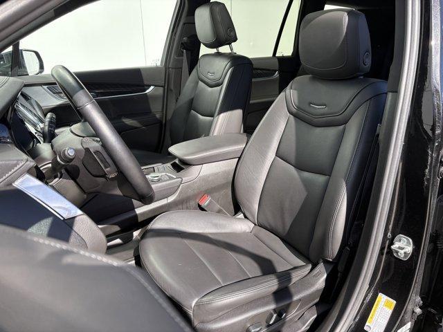 used 2025 Cadillac XT6 car, priced at $44,995