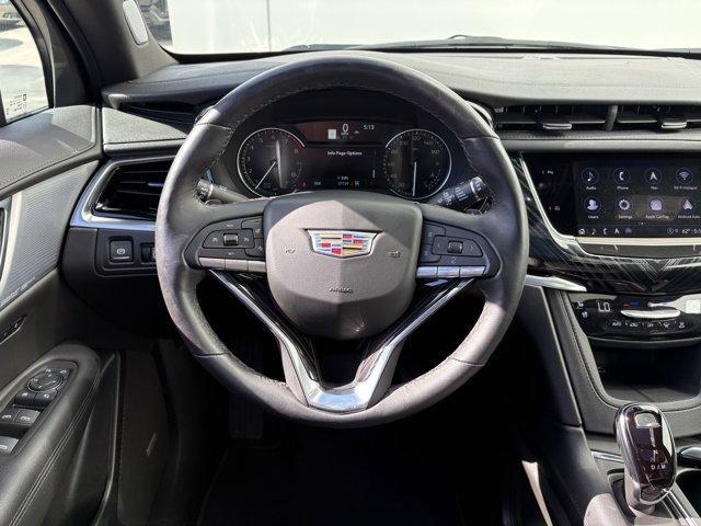 used 2025 Cadillac XT6 car, priced at $44,995