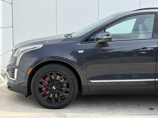 used 2023 Cadillac XT5 car, priced at $38,295