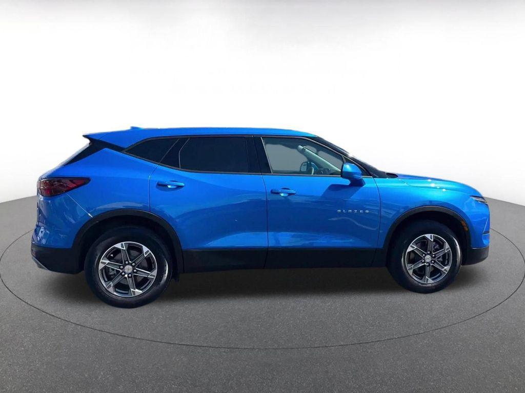 used 2025 Chevrolet Blazer car, priced at $25,434