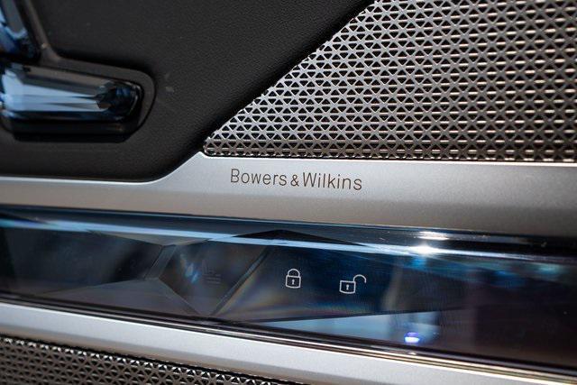 new 2026 BMW i7 car, priced at $129,725