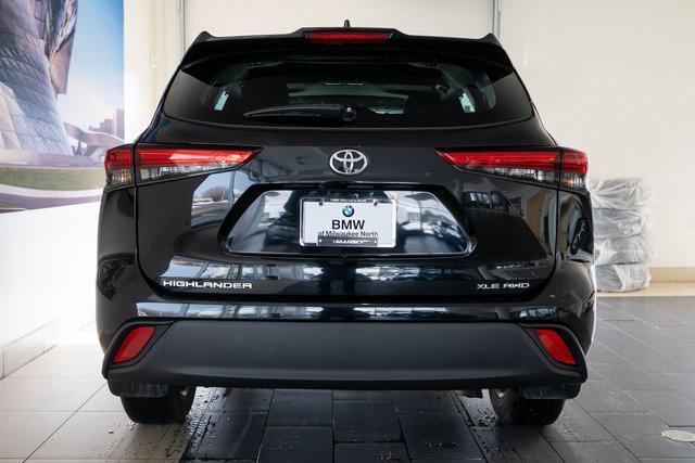 used 2021 Toyota Highlander car, priced at $28,629