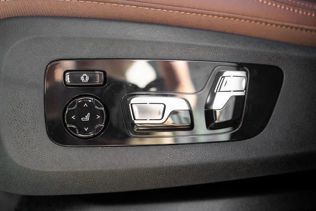 new 2026 BMW X6 car, priced at $108,725