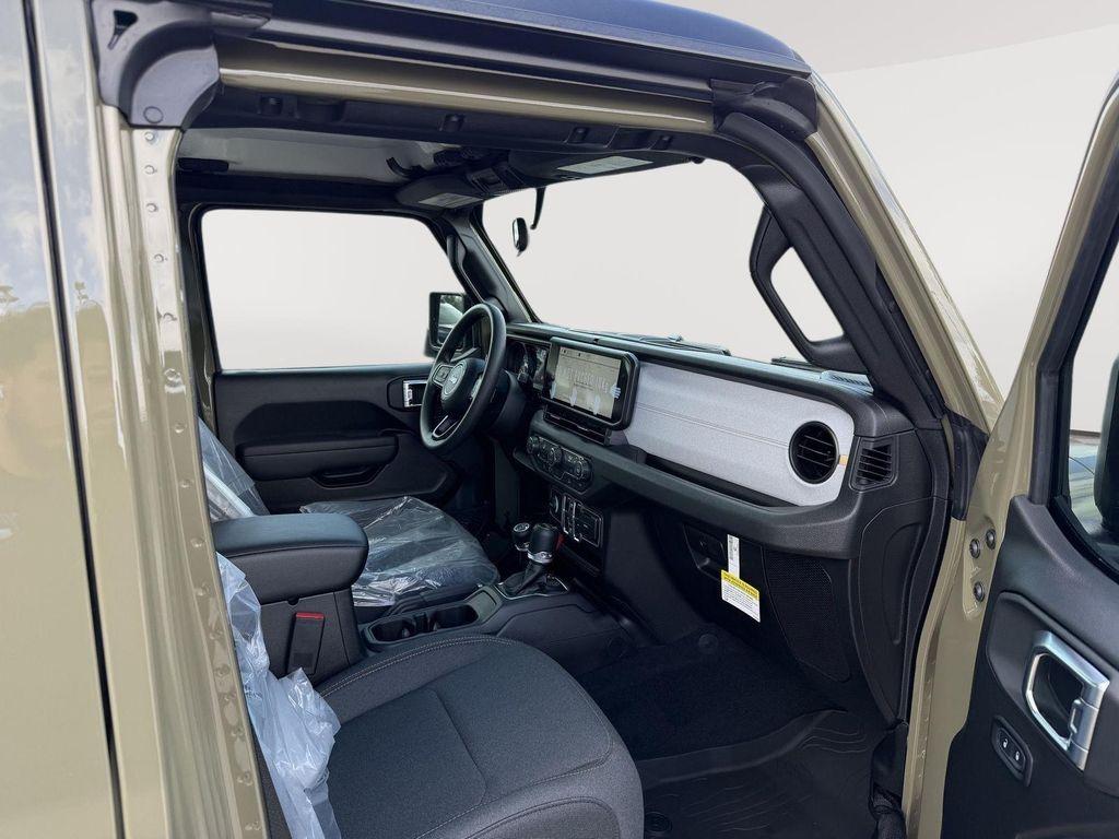 new 2026 Jeep Wrangler car, priced at $44,348