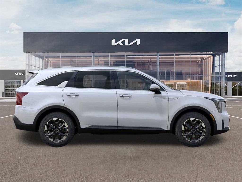 new 2025 Kia Sorento car, priced at $38,900